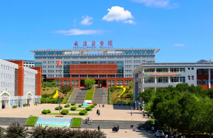 承德1.png